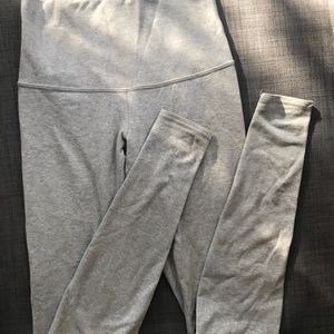 Lululemon leggings size 4 high rise